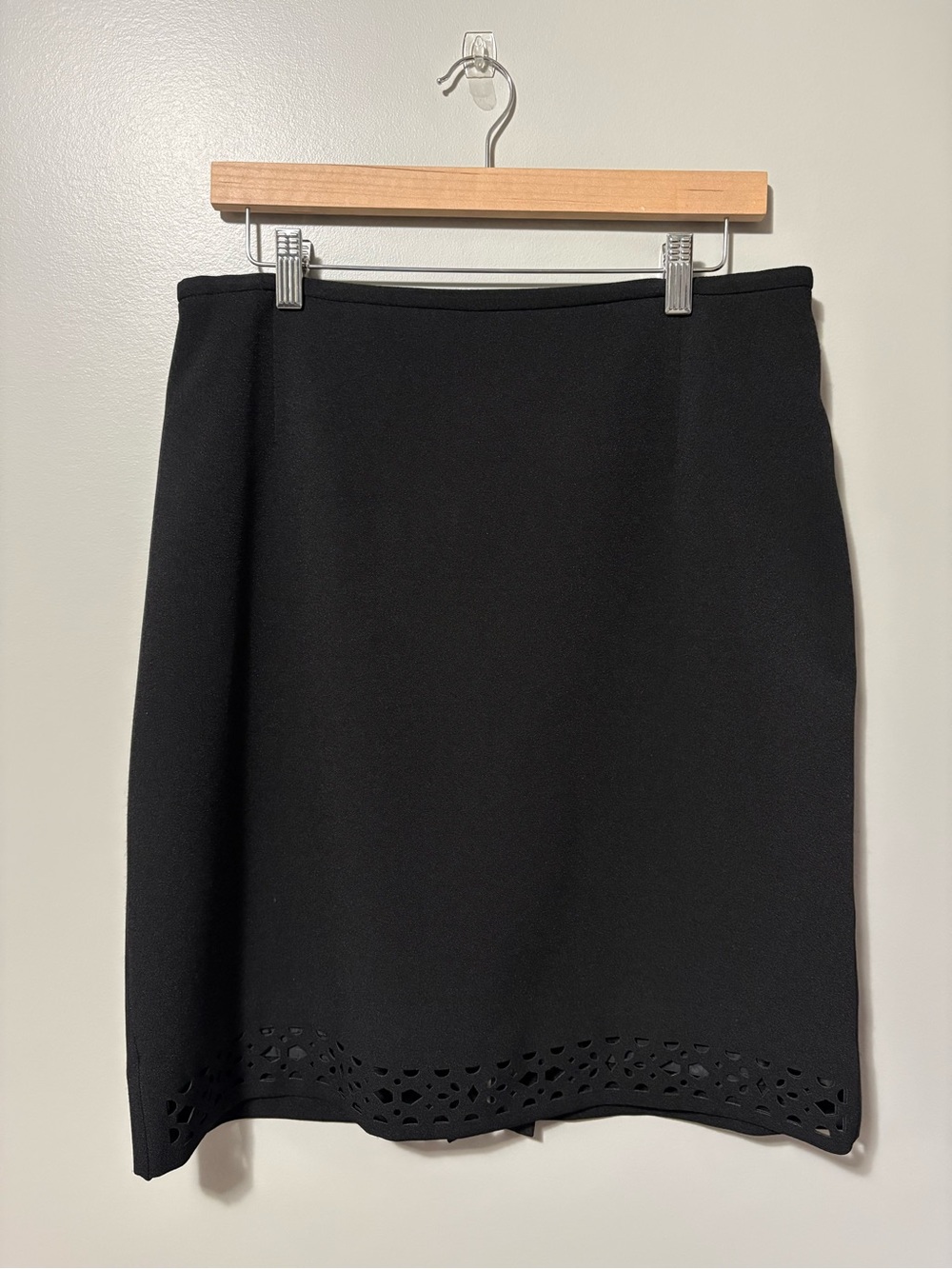 Dex Straight Pencil Skirt Lined Black